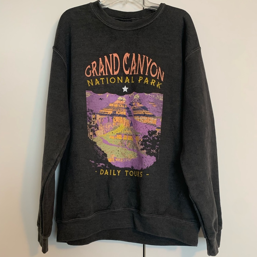 PacSun crewneck sweatshirt